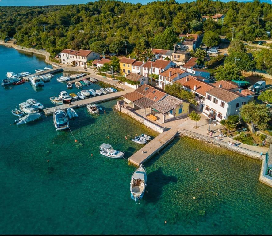 Apartments Ana Pogana Punta Križa 외부 사진